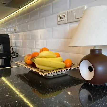 Apartment Modern In Centre Of +free Parking *