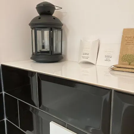 Apartment Modern In Centre Of +free Parking *