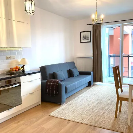Modern In Centre Of +free Parking Appartement *