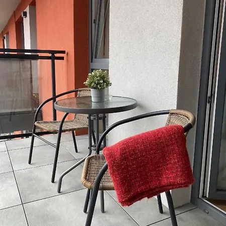 Modern In Centre Of +free Parking Krakau
